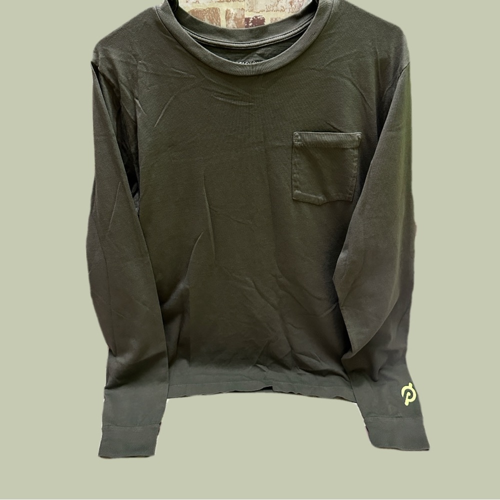 Peloton Men’s Olive Long Sleeve Shirt size M